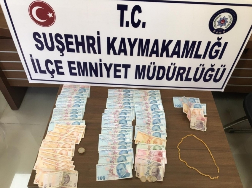 Kuyumcuya sahte altın satmaya çalışırken yakalandı