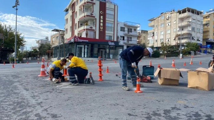 Didim Belediyesi kentte trafik akışını rahatlatmak için çalışma başlattı
