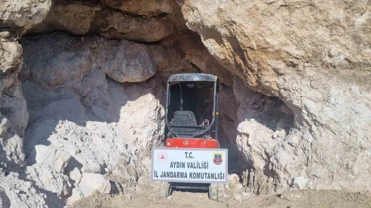 Didim’de kaçak kazı operasyonu: 5 gözaltı
