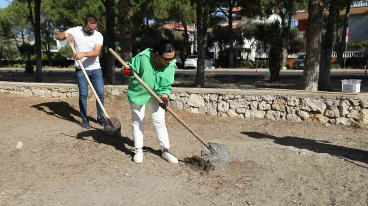 Didim’de temiz çevre için ekipler çalışmaya devam ediyor
