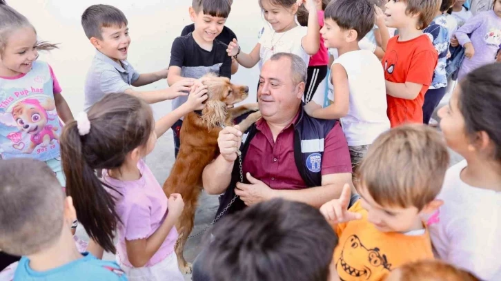 Didim’deki hayvan barınağı minik öğrencileri ağırladı
