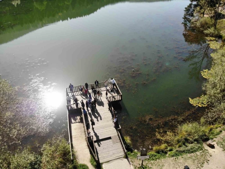 Doğa harikası Gölcük Tabiat Parkı temizleniyor