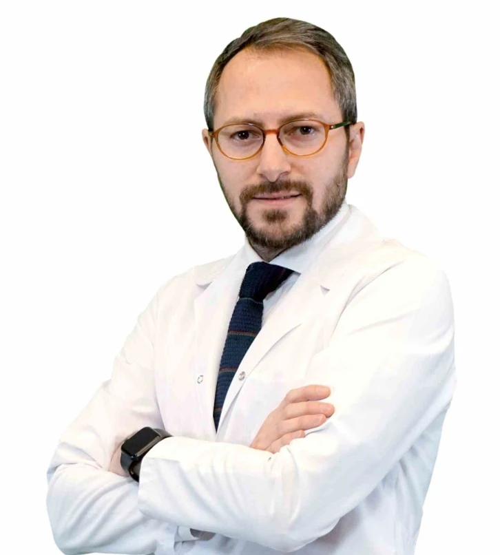 Dr. Karagözoğlu: “Çocuklarda taş hastalıkları önemli”
