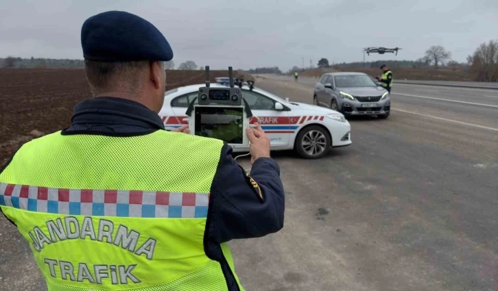 Drone ile sıkı bir trafik denetimi uygulanıyor
