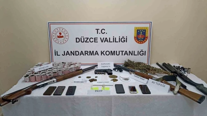 Düzce’de jandarmadan uyuşturucu operasyonu
