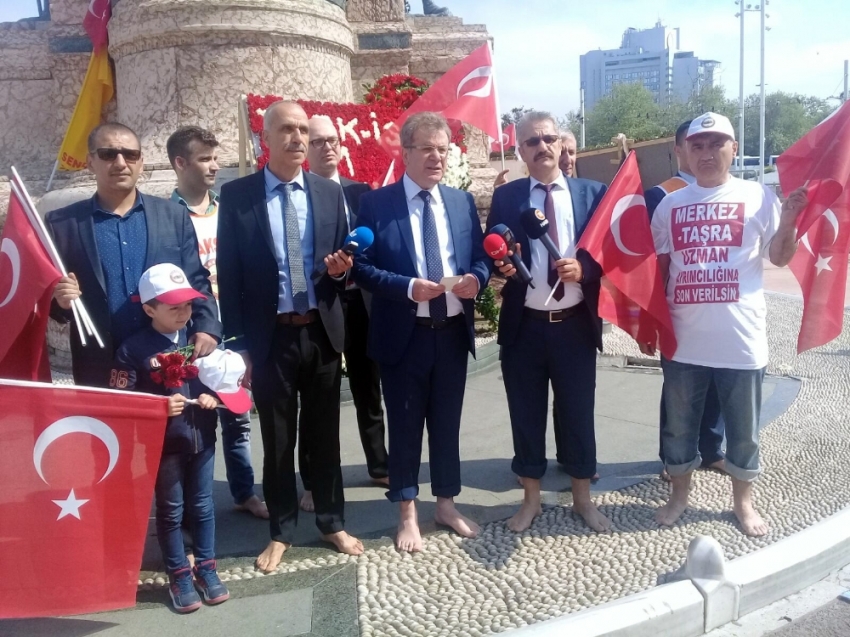 Nakşibendi Hazretlerinin türbesini ziyaret etti