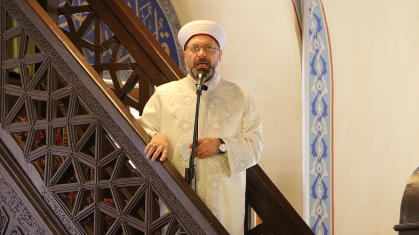 Diyanet İşleri Başkanı Konya’da cuma namazını kıldırdı