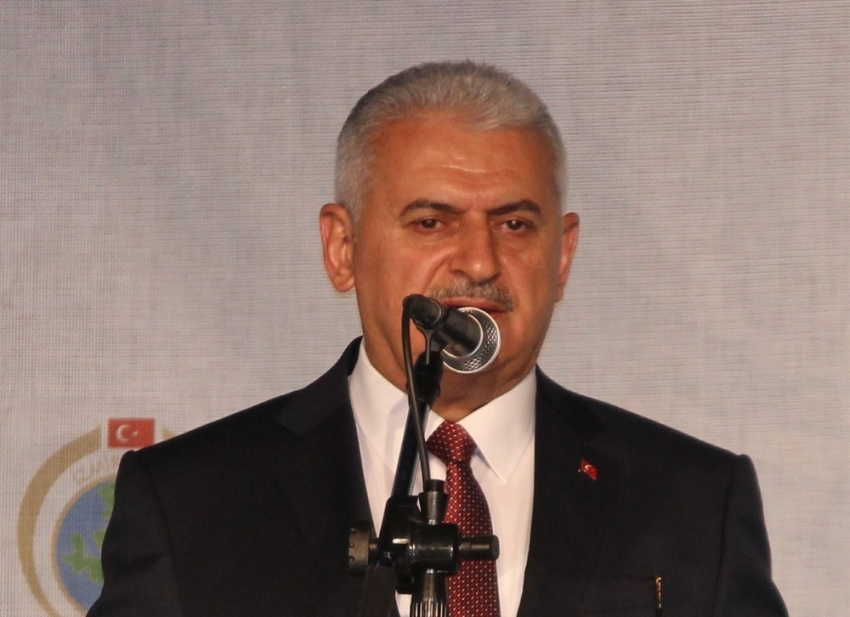 Başbakan Yıldırım’dan Navaz Şerif’e geçmiş olsun telefonu