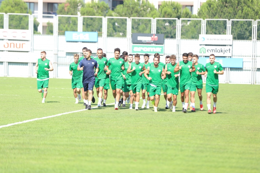 Bursaspor eksik kadro çalıştı