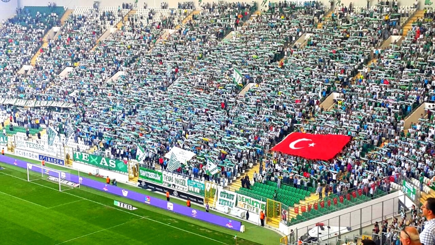 Timsah Arena istenen seviyede dolmadı