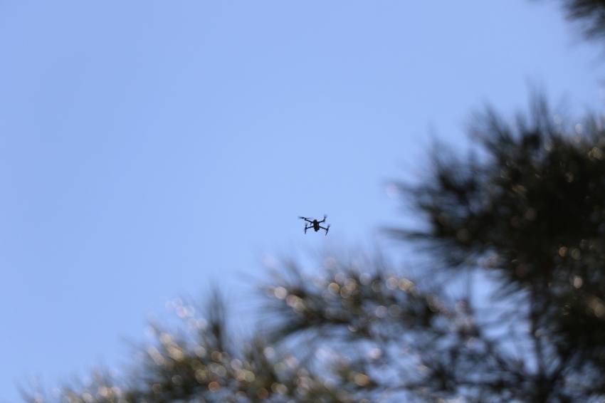 Bacanağını öldüren zanlıyı polis ormanda drone ile aradı