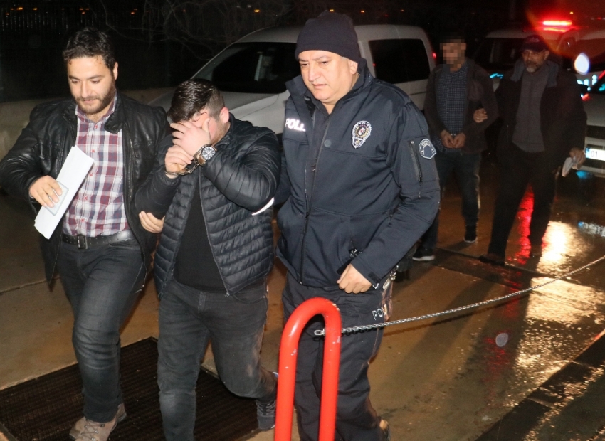 Adana’da suç örgütü operasyonu: 29 gözaltı