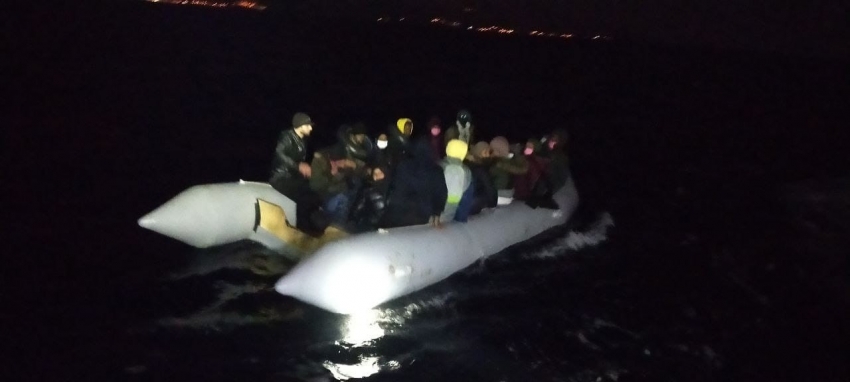 Ölüme sürüklenen göçmenleri Sahil Güvenlik kurtardı