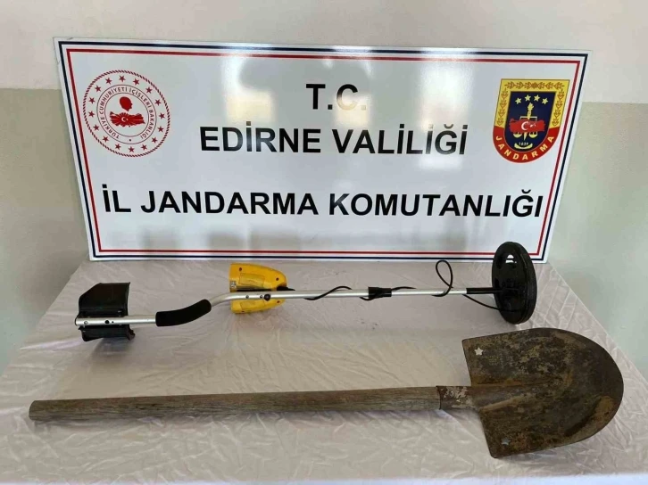 Edirne’de kaçakçılık operasyonu: 19 şüpheli hakkında işlem yapıldı
