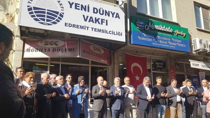 Edremit’te Yeni Dünya Vakfı Temsilciliği görkemli törenle açıldı
