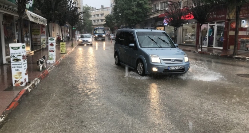 Edirne’de sağanak yağış!