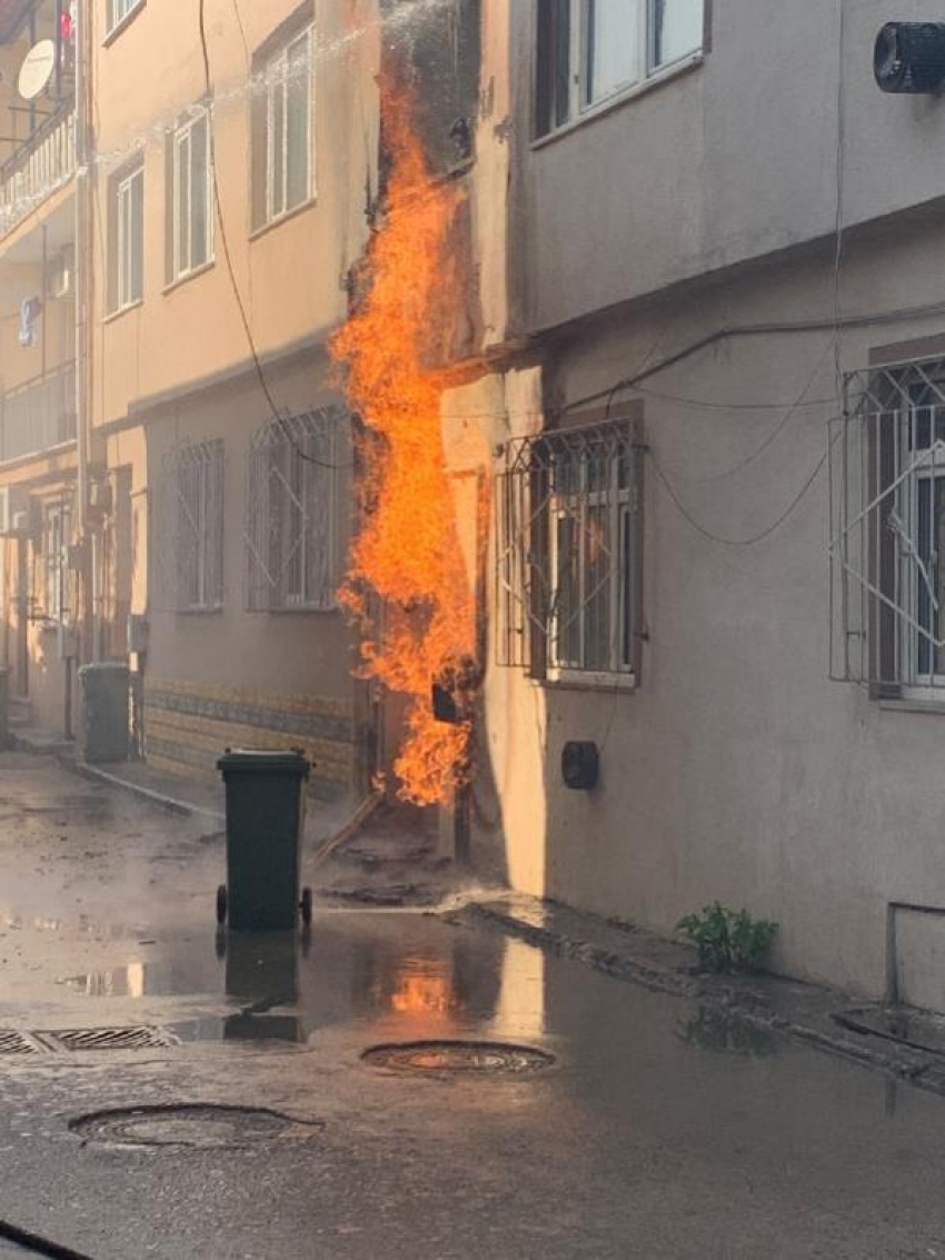 Bursa'da doğal gaz tesisatında yangın