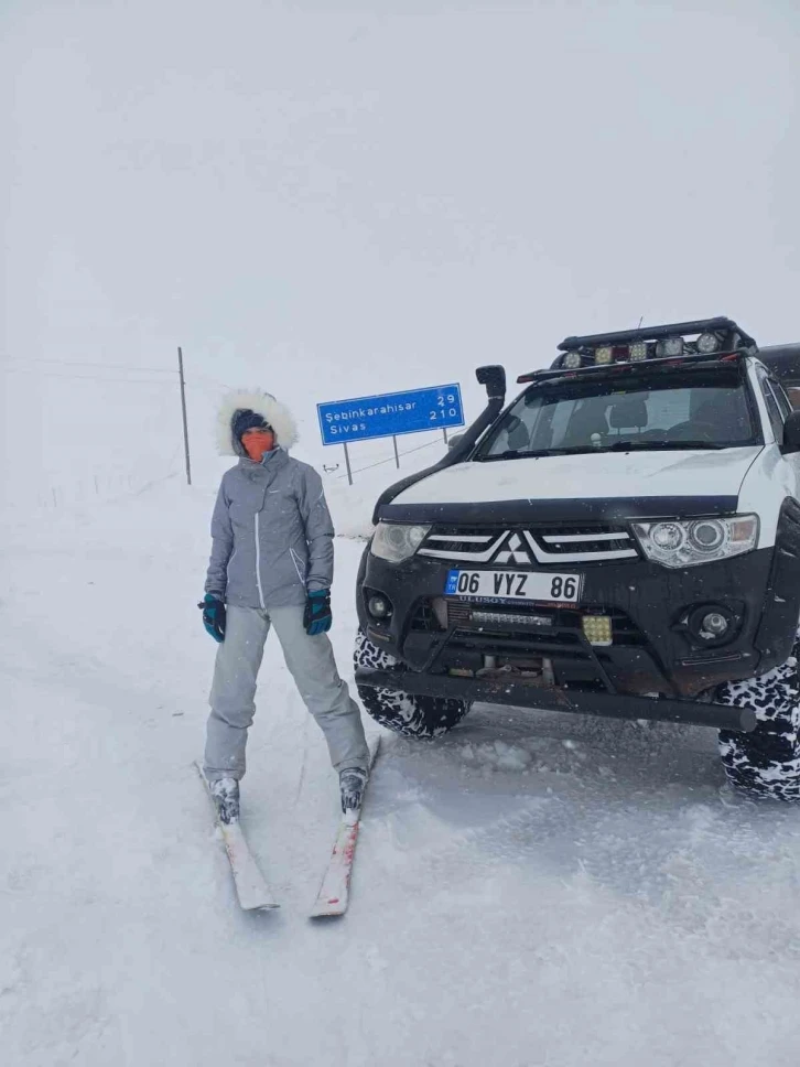 Eğribel’e tünel yapıldı, eski yol kayak pistine dönüştü
