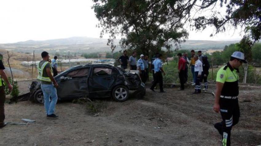 Elazığ'da feci kaza! 3 ölü, 2 yaralı
