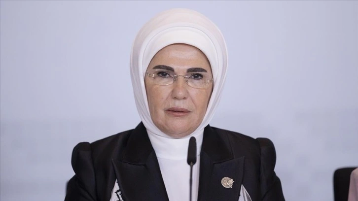 Emine Erdoğan Mevlana Celaleddin-i Rumi'yi vefatının 750. yılında andı