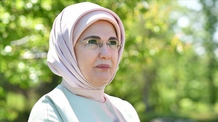 Emine Erdoğan'dan köy tipi kalıcı afet konutu paylaşımı