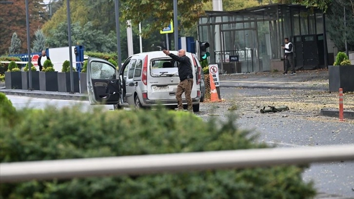 Emniyet Genel Müdürlüğü önünde bombalı saldırı girişimi