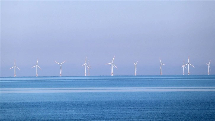 Enerji ve Tabii Kaynaklar Bakanlığı ilk deniz üstü RES için aday YEKA'ları belirledi