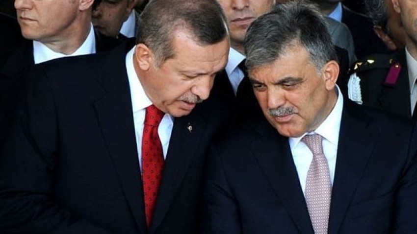 Cumhurbaşkanı Erdoğan ve Abdullah Gül'den sürpriz görüşme