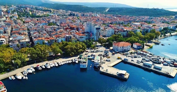 Erdek’in nüfusu bir önceki yıla göre düştü