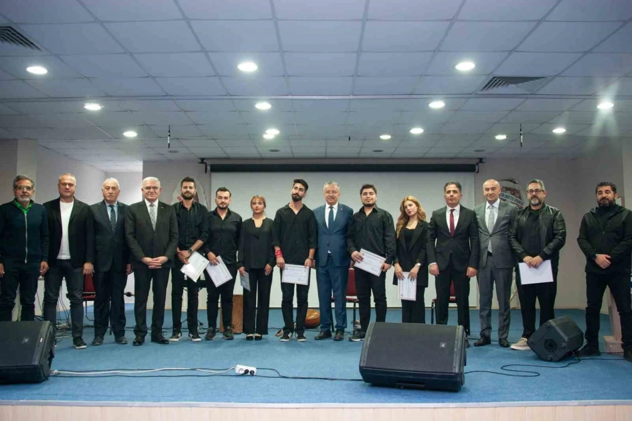 Erzincan’da “Cumhuriyet Türküleri Konseri” düzenlendi
