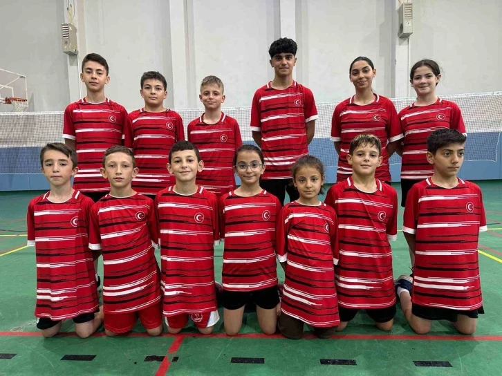 Erzincan’ın minik badmintoncuları milli takıma davet edildi
