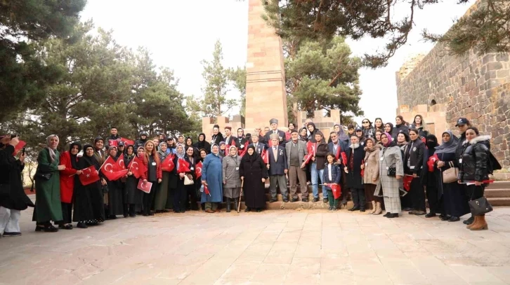 Erzurum Kent Konseyi Kadın Meclisi’nden Cumhuriyet kutlaması
