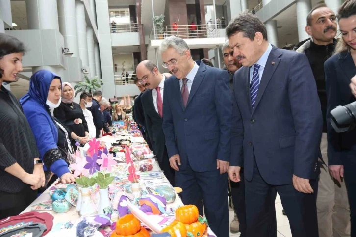 Eskişehir Adliyesi çalışanlarından depremzedeler için örnek dayanışma
