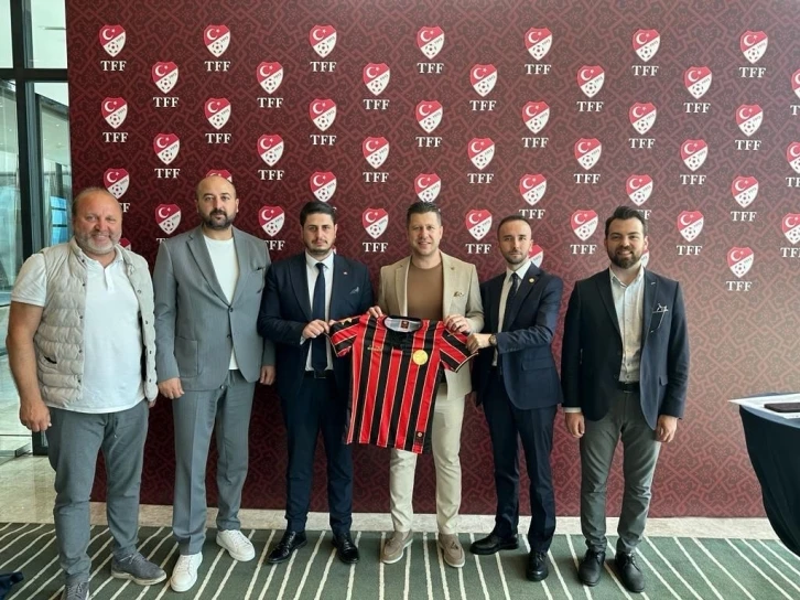 Eskişehirspor’dan TFF Başkanı Büyükekşi’ye ziyaret
