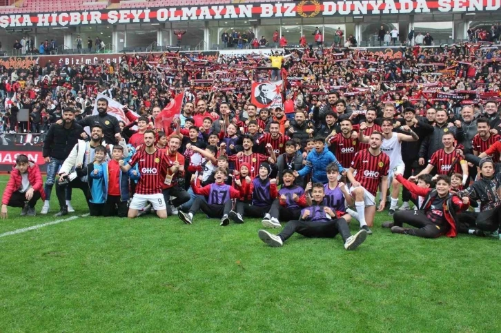 Eskişehirspor liderlik koltuğunu bırakmıyor
