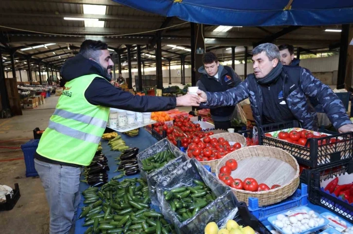 Esnafa çorba ikramı
