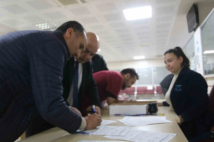 EYT yasalaştı, SGK çalışanlarının yoğun mesaisi başladı
