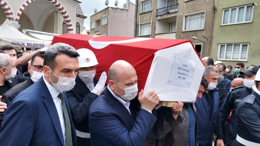 Bursa şehidini gözyaşlarıyla uğurladı