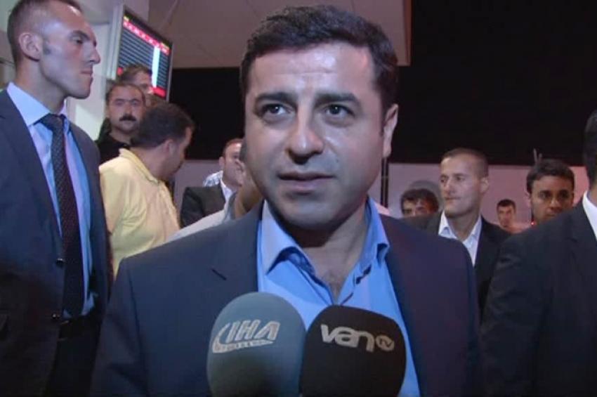 Selahattin Demirtaş Van’da