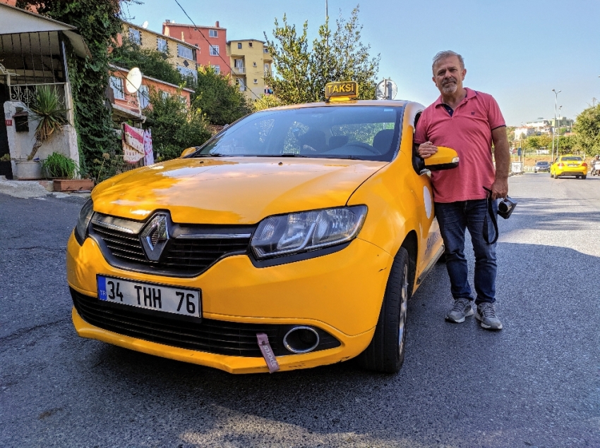 Taksici-yönetmen sokak çocuklarının sesi oldu