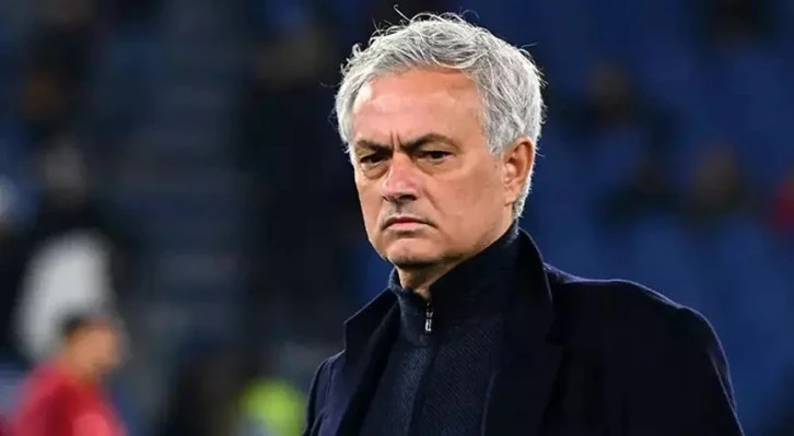 Fenerbahçe Mourinho'yu resmen açıkladı! 