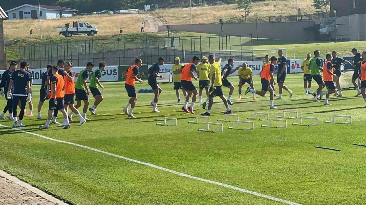 Fenerbahçe sezonu Topuk Yaylası’nda açtı
