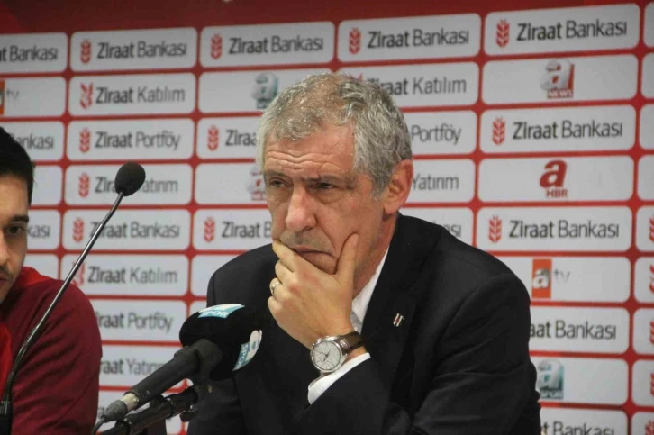 Fernando Santos: "2 gol bulup maçı çevirdik"
