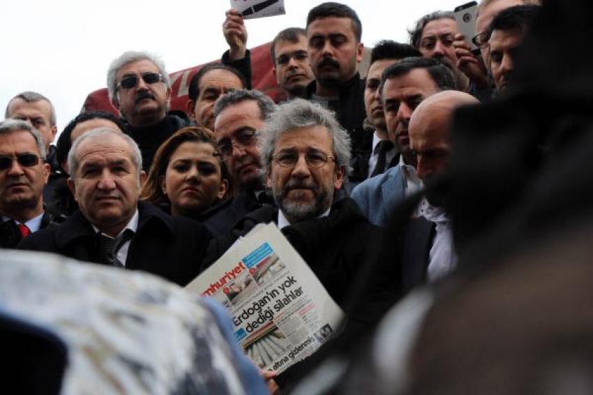 Can Dündar: İki saray arasında sıkışmış durumdayız