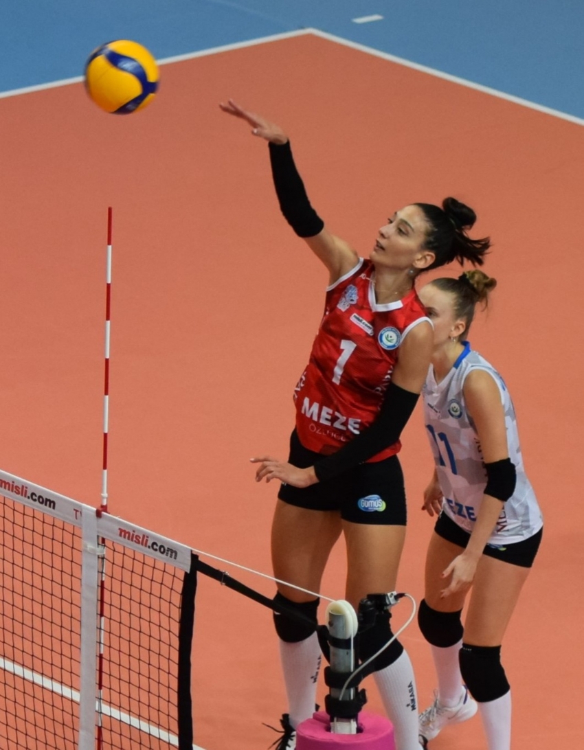 Nilüfer Belediyespor’a iki takviye