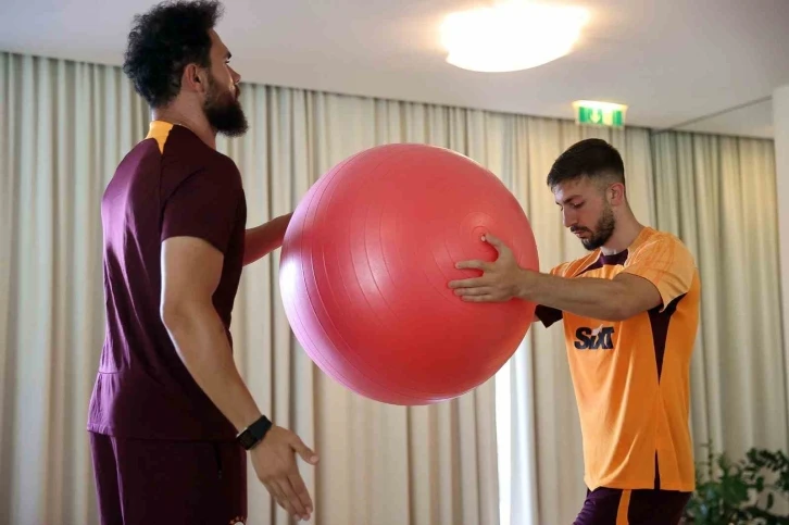 Galatasaray’ın yeni transferi Halil Dervişoğlu kampa katıldı
