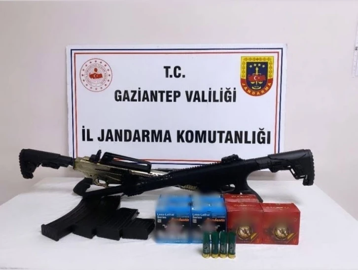 Gaziantep’te 14 ruhsatsız silah ele geçirildi

