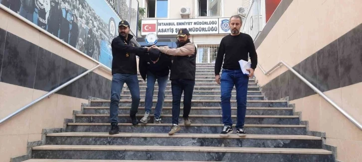 Gaziosmanpaşa’da motosikletli saldırganlar ateş açtı: 1 ölü, 2 yaralı
