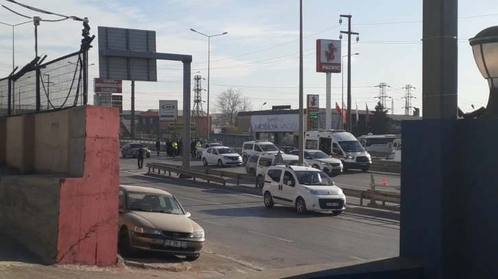 Gebze’de 5 aracın karıştığı kaza: 3 yaralı
