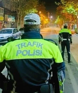 Gerçekleşen denetimde 4 araç trafikten men edildi
